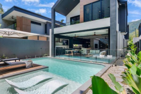 Belle Escapes Luna - Brand New Luxury House